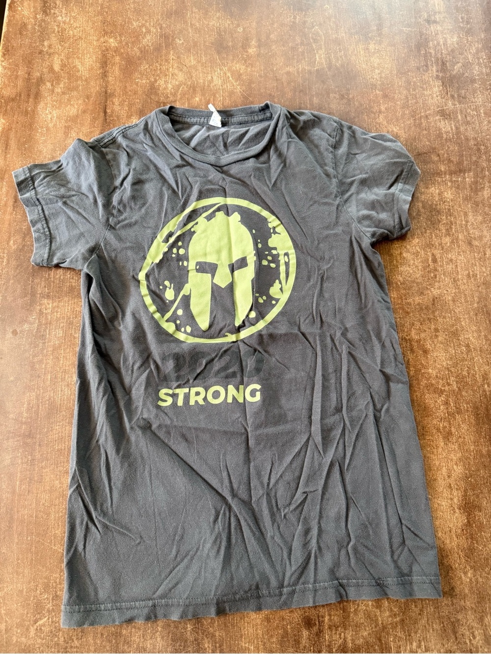 Short-Sleeve Spartan Graphic Tee in Dark Gray with Lime 'Strong' Logo